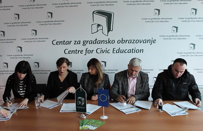 Potpisani ugovori za četiri projekta vrijedna skoro 38.000 eura