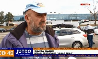 Radnik beogradskog aerodroma pronašao 40 hiljada eura, vlasnik ga častio sa 50!