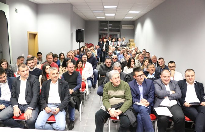 Demokrate podržale Bojanića