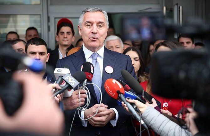 Izborna komisija potvrdila kandidaturu Đukanovića