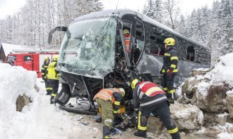 Austrija: Autobus sa turistima sletio sa puta,  povrijeđene najmanje 24 osobe 