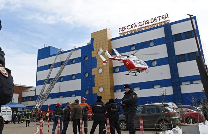 Moskva: Požar u tržnom centru, poginula jedna osoba