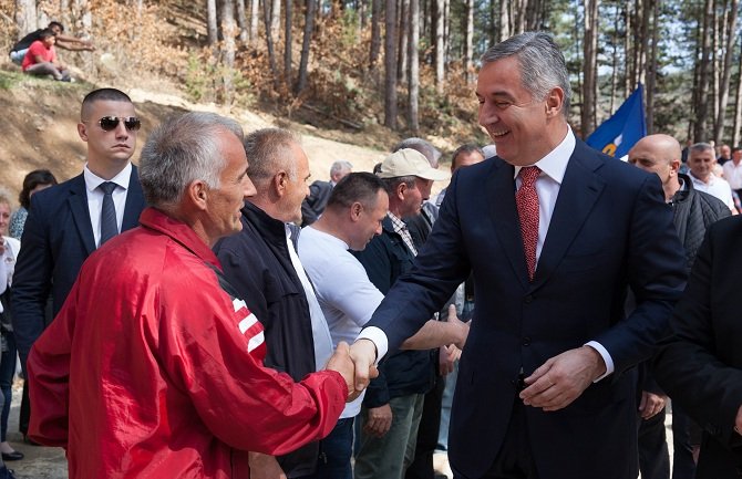 Đukanović u Petnjici: 15. aprila odlučujemo o daljoj stabilnosti Crne Gore