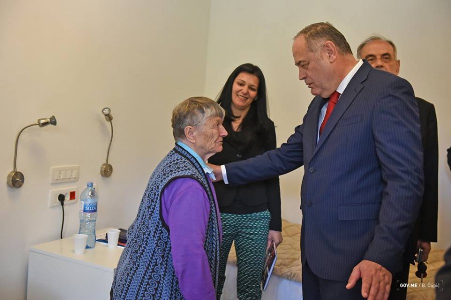 306242182042042635135614336397396645773312n