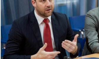 Nikolić:  Crnogorska opozicija odavno pretvorila sebe u neželjeni ukras demokratije