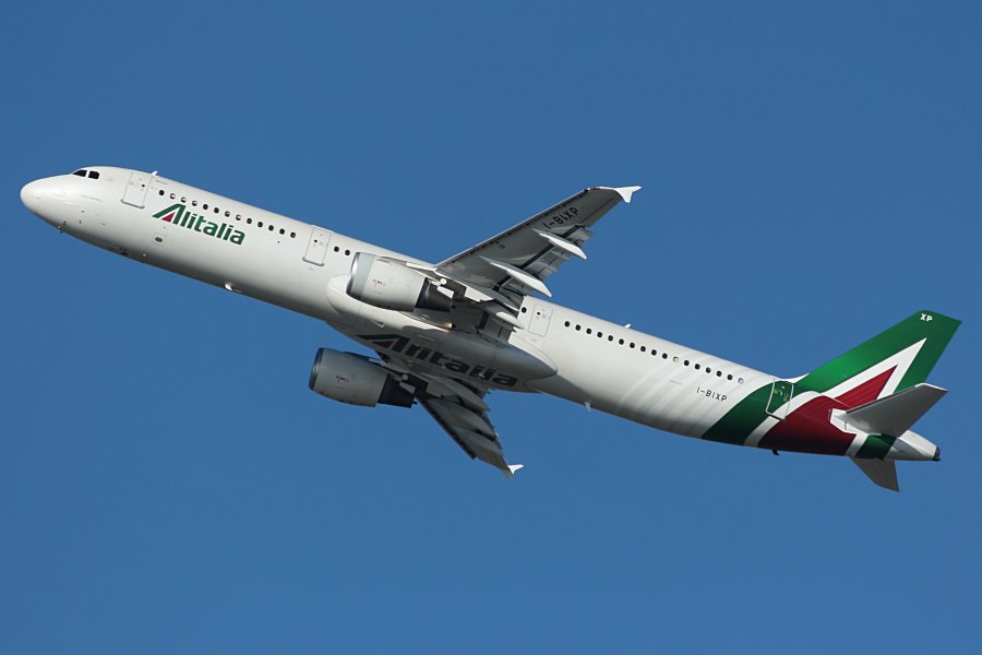 IBIXPAirbusA321112Alitalia31797985201
