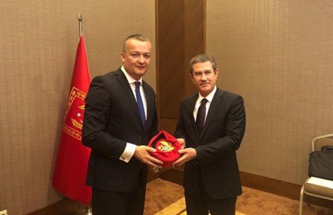 Evroatlantske integracije Crne Gore mogu biti primjer zemljama regiona