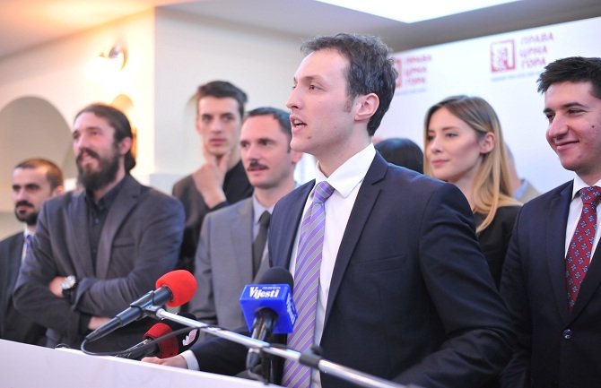 Milačić: Iza priče o rasipanju glasova stoji strah od smjene generacija