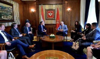 Marković o integracijama: Ne tražimo da nam bilo ko progleda kroz prste