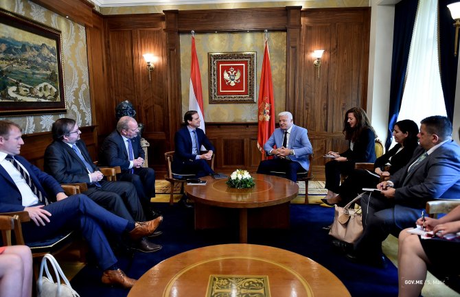 Marković o integracijama: Ne tražimo da nam bilo ko progleda kroz prste