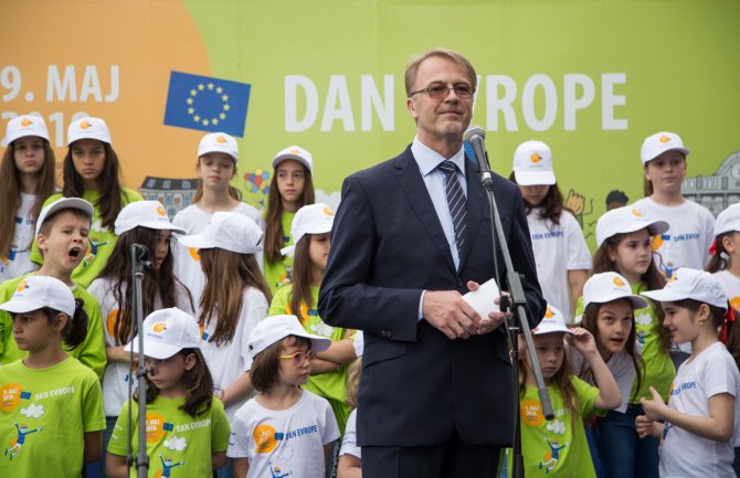 Orav: Zbog napada na novinarku Dan Evrope ne možemo slaviti punog srca