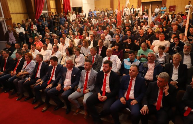 Demokrate: DPS nanio više štete Plužinama i CG od bilo koje elementarne nepogode