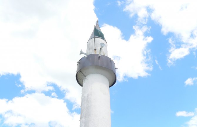 Islamski vjernici slave Kurban bajram, prilika za snaženje porodičnih, prijateljskih i komšijskih veza