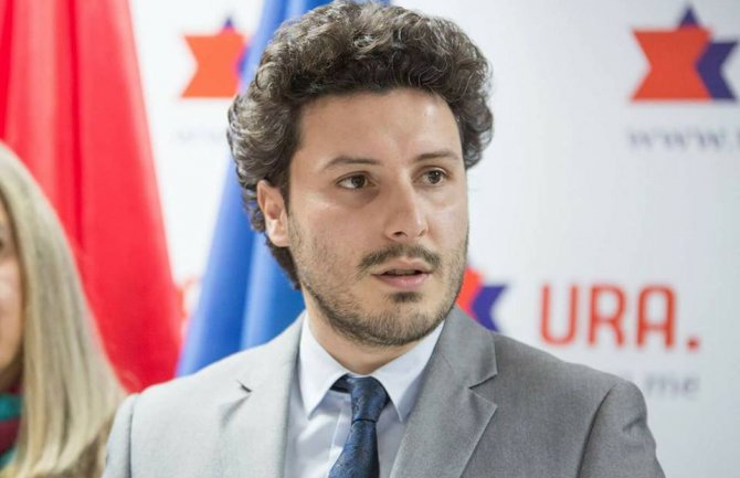 Abazović čestitao Ramazan