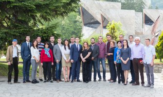 Vlahović: Mi ne gledamo građane kao glasačku mašineriju