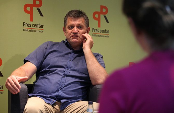 Vujičić: Sistemska korupcija onemogućava građanima da ostvare svoje ustavno pravo