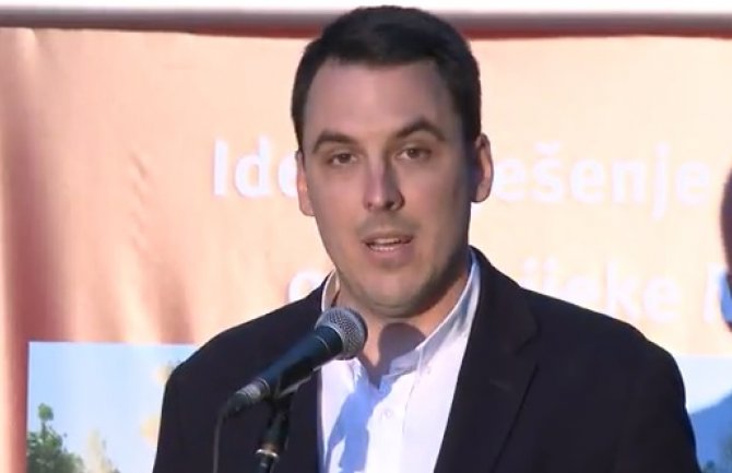   Vuković na Skalinama: Spustićemo Podgoricu na njene rijeke