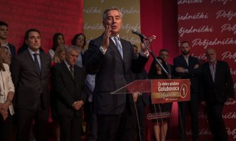 Đukanović: Maleni Aleksa kada mu se nešto prigovori kaže da se tada igrao kanticama a onda dođe i grmi o mafiji DPSa