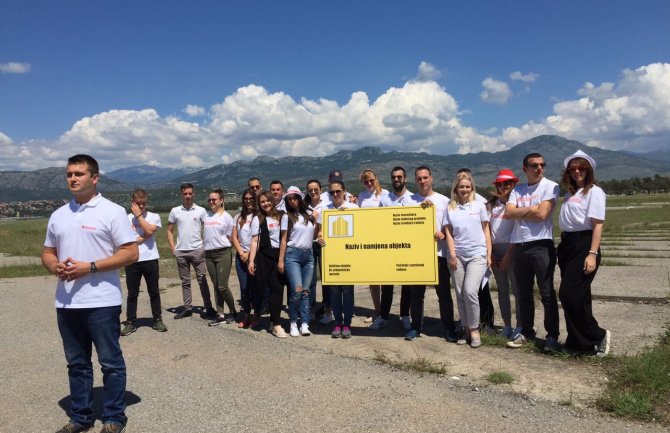 Prelević: Nastavićemo sa širenjem mreže omladinskih centara i klubova