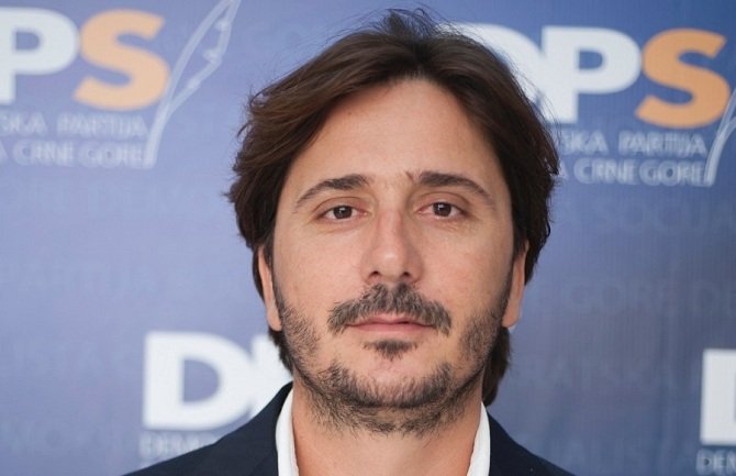 Divanović: Značajno opada interesovanje za proteste