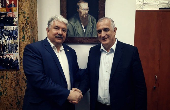 Sergej Baburin podržao Milana Kneževića