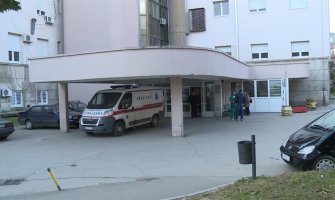 Niš: Radnik preminuo nakon što je na njega pao viljuškar