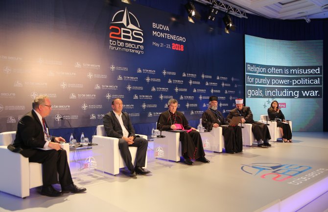 Terorizam nema podršku ni hrišćanske, ni islamske religije