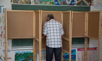 Vukadinović: Opozicija obezglavljena a lideri bi u bojkot za sopstveni spas