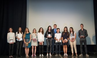 Ponos grada: Opština Berane nagradila najbolje učenike