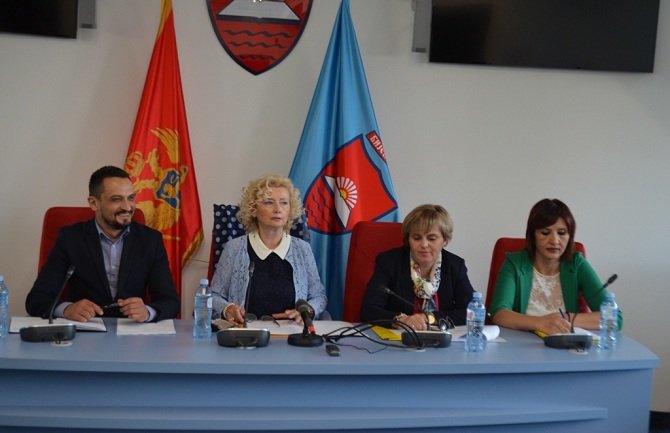 Do kraja 2018. moguće usvajanje Zakona o životnom partnerstvu osoba istog pola