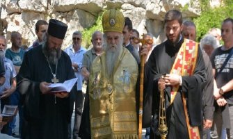 Amfilohije: Zapanjujuće duhovnog vođu proglašavati okupatorom