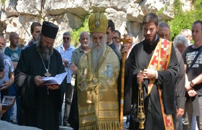 Amfilohije: Zapanjujuće duhovnog vođu proglašavati okupatorom