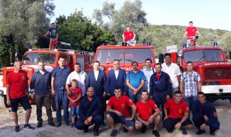 Herceg Novi dobio drugo dobrovoljno vatrogasno društvo: Za bolju zaštitu Luštice