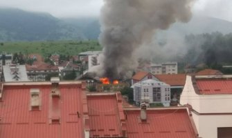 Požar u TV Pljevlja krenuo sa krova odakle je ispaljivan vatromet