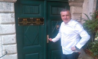 DPS zapanjen nastupom lokalne vlasti: Javno su ponizili Kotorane