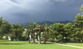 Danas promjenljivo oblačno, moguća kiša