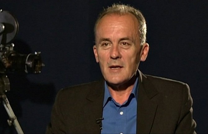 Preminuo Vladislav Ašanin