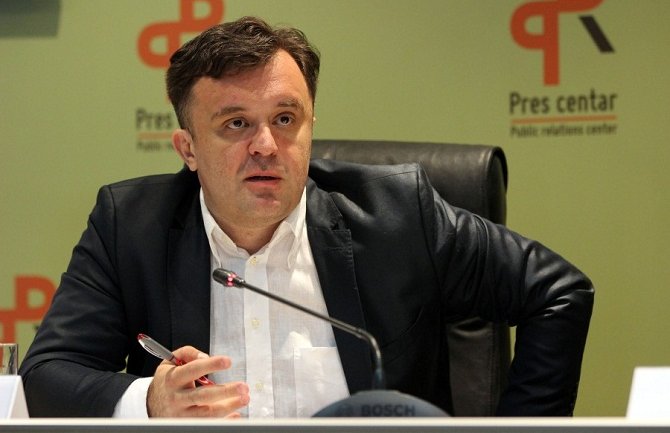  Građani nemaju povjerenje u rad državnih organa u izbornom procesu