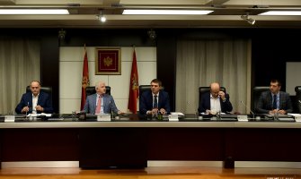 Ojačati Kancelariju za EU, smanjiti format radnih grupa