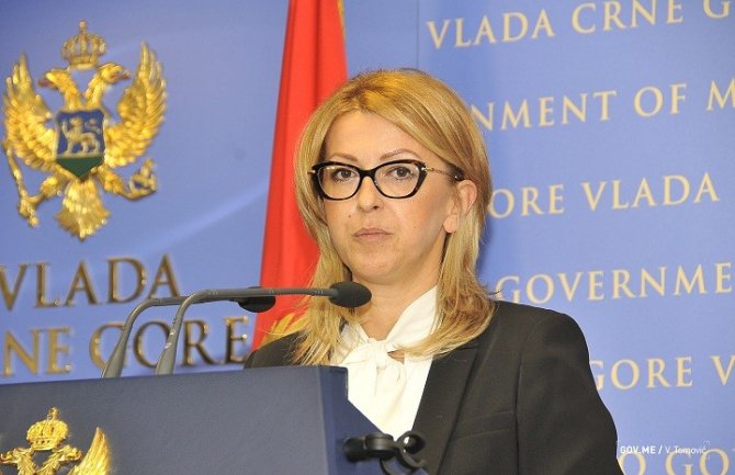 Godinu dana nema novog zapošljavanja u javnom sektoru