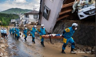 Japan: Najmanje 179 ljudi izgubilo život u poplavama i klizištima