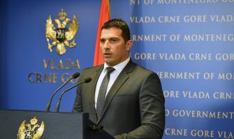 DPS: Opozicija žali što u svojim redovima nema nikog ko bi po uspjehu mogao da se približu Janoviću