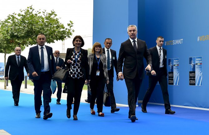 Đukanović na Samitu: Premijer Španije najavio podršku CG, čestitke Grabar-Kitarović