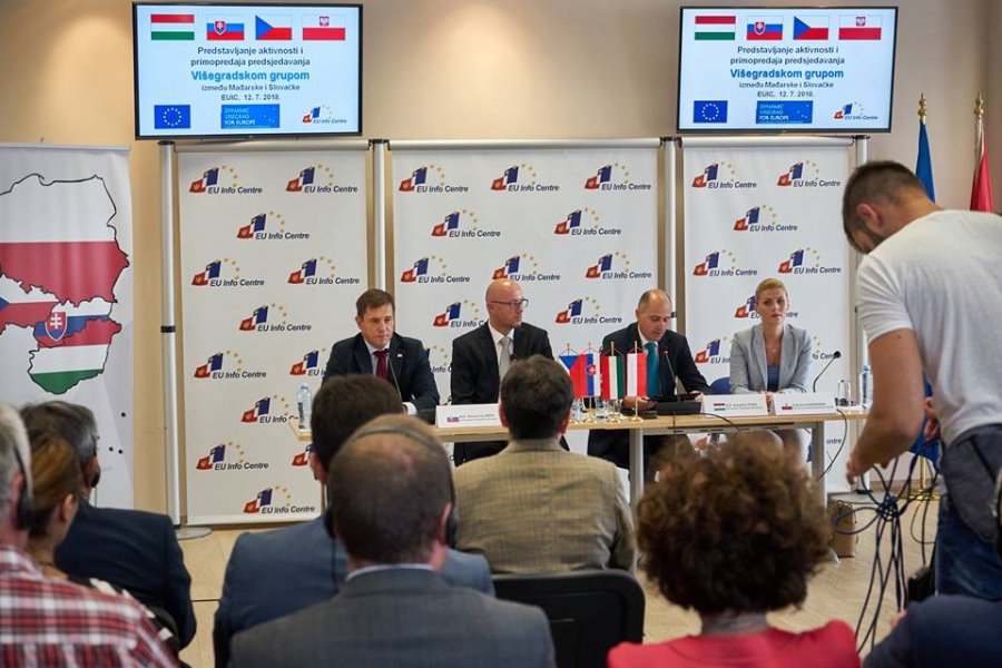 3710152114125727755420764225932478470160384n