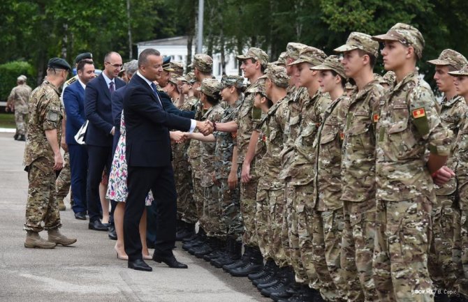 Treći Ljetnji vojni kamp za mlade: Pored roditelja i Crna Gora je ponosna na vas