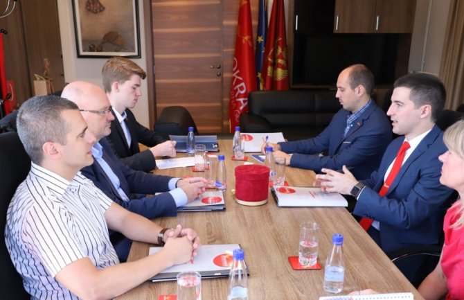 Na osnovu tri ključna ekonomska parametra CG na poslednjem mjestu u regionu