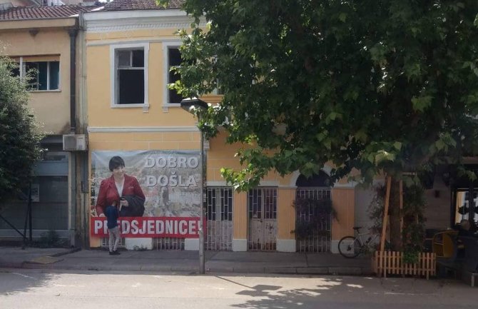 Kako su Danilovgrađani dočekali novu gradonačelnicu(FOTO)