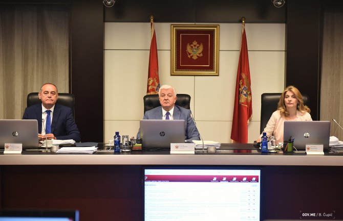 Za crnogorsko državljanstvo zainteresovani će morati da ulože 250.000 ili 450.000 eura