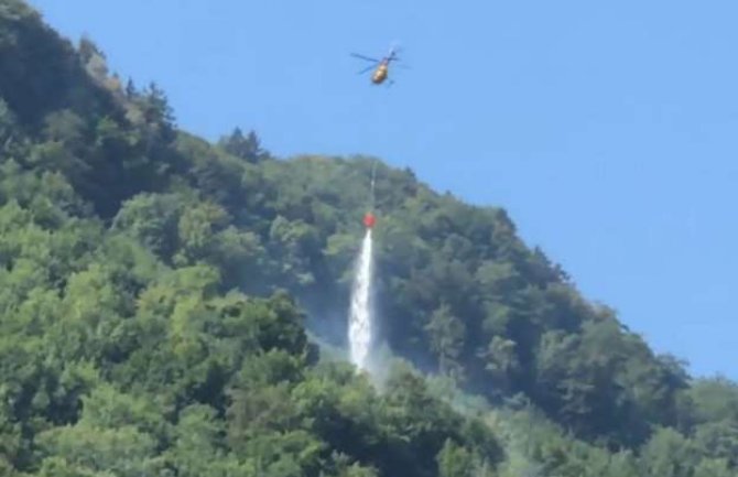 Nesreća u Švajcarskoj: Srušio se mali avion, stradala porodica