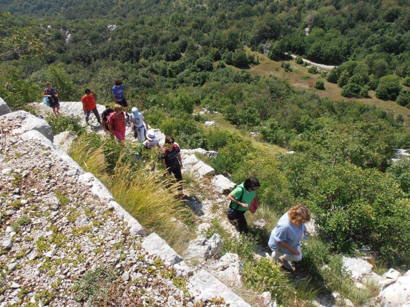 IzlazaknautvrenjeKomiznadCrkvica